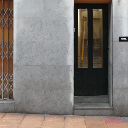 Apartament Encantador Al Centre De Vic Aptgarbi Bagian luar foto