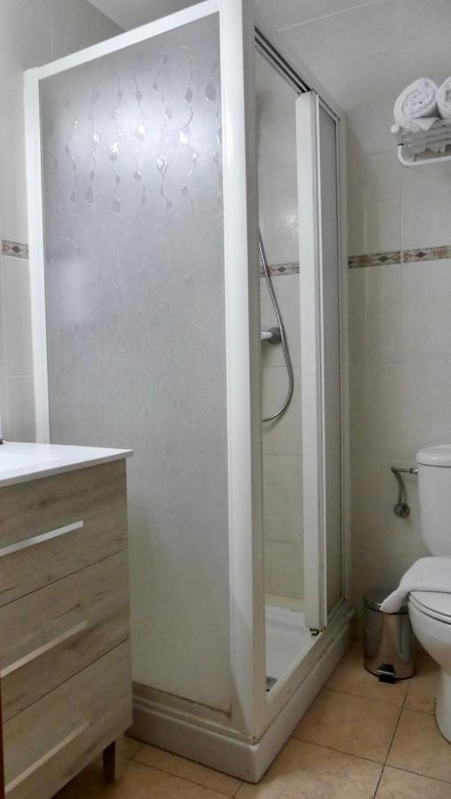 Apartament Encantador Al Centre De Vic Aptgarbi Bagian luar foto