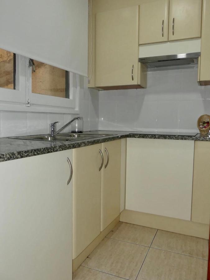 Apartament Encantador Al Centre De Vic Aptgarbi Bagian luar foto