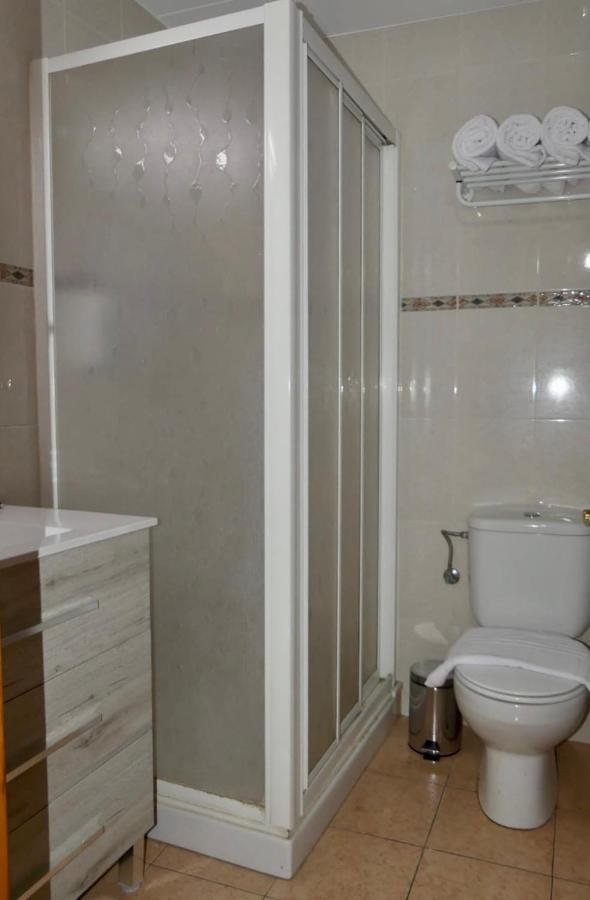 Apartament Encantador Al Centre De Vic Aptgarbi Bagian luar foto
